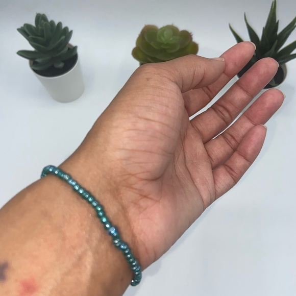 Handmade Trendy Y2K Inspired Glass Seed Bead Bracelet Set - Picture 8 of 8